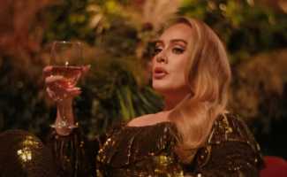 Адель – I Drink Wine смотреть клип