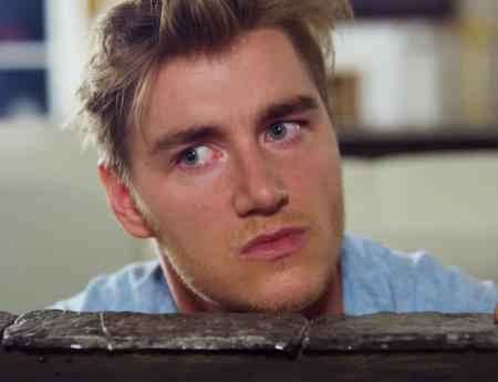 Алексей Воробьев - Сумасшедшая клип Смотреть онлайн